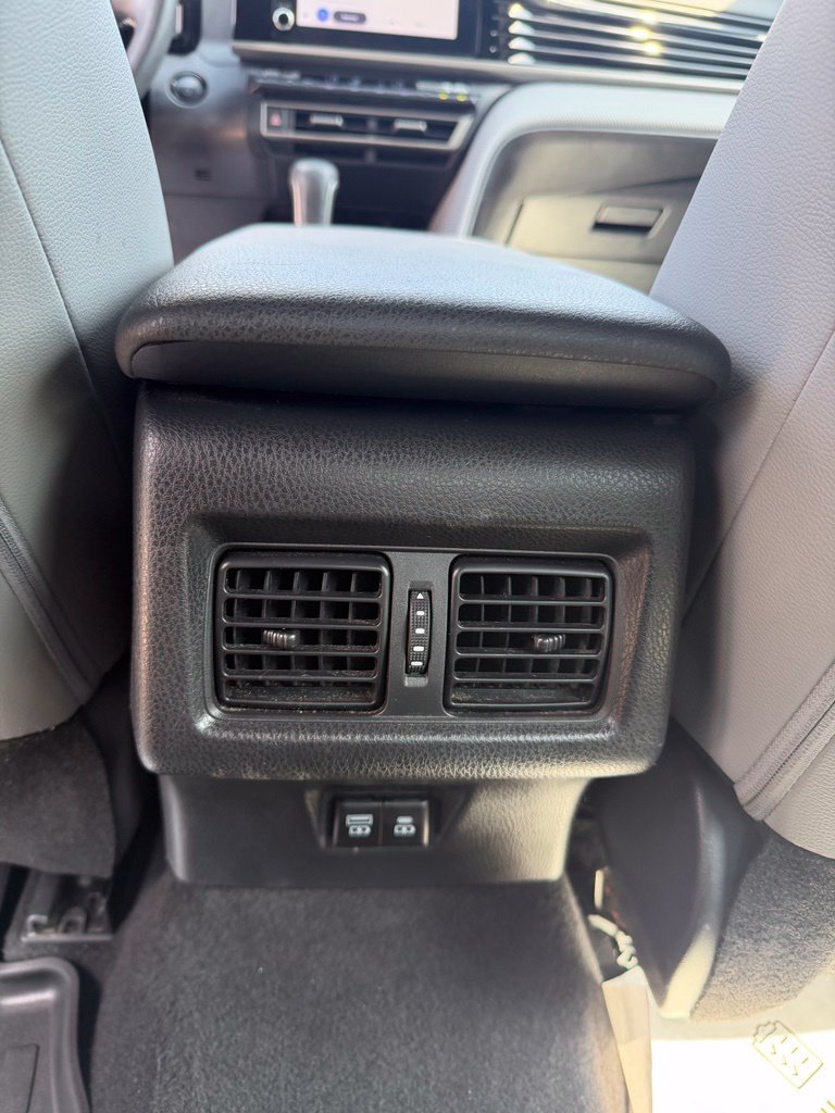 Certified 2025 Toyota Camry SE AWD/4WD image 28
