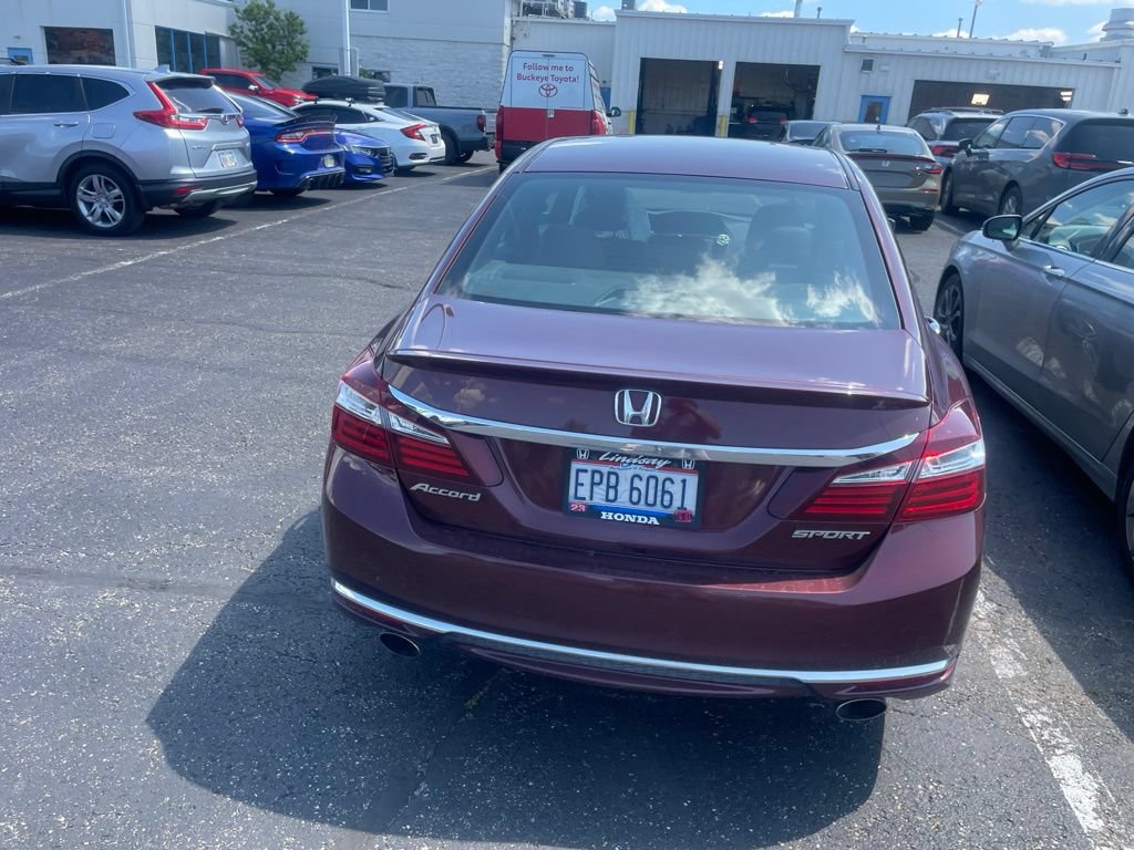 Used 2016 Honda Accord Sport image 10