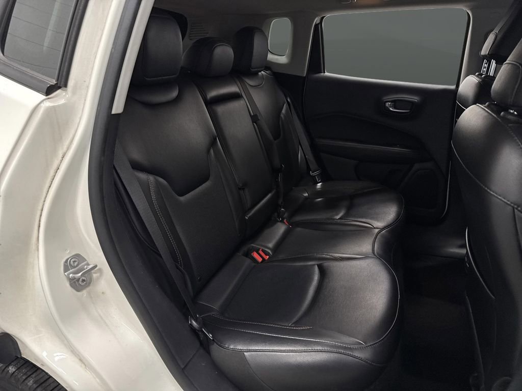 Used 2020 Jeep Compass Limited image 31