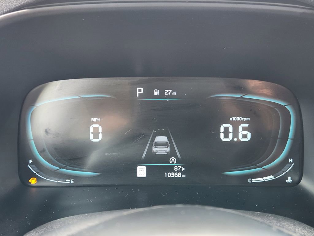 Certified 2025 Kia Soul LX FWD image 6