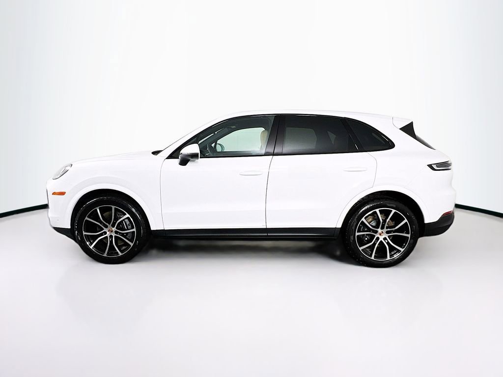 New 2026 Porsche Cayenne image 2