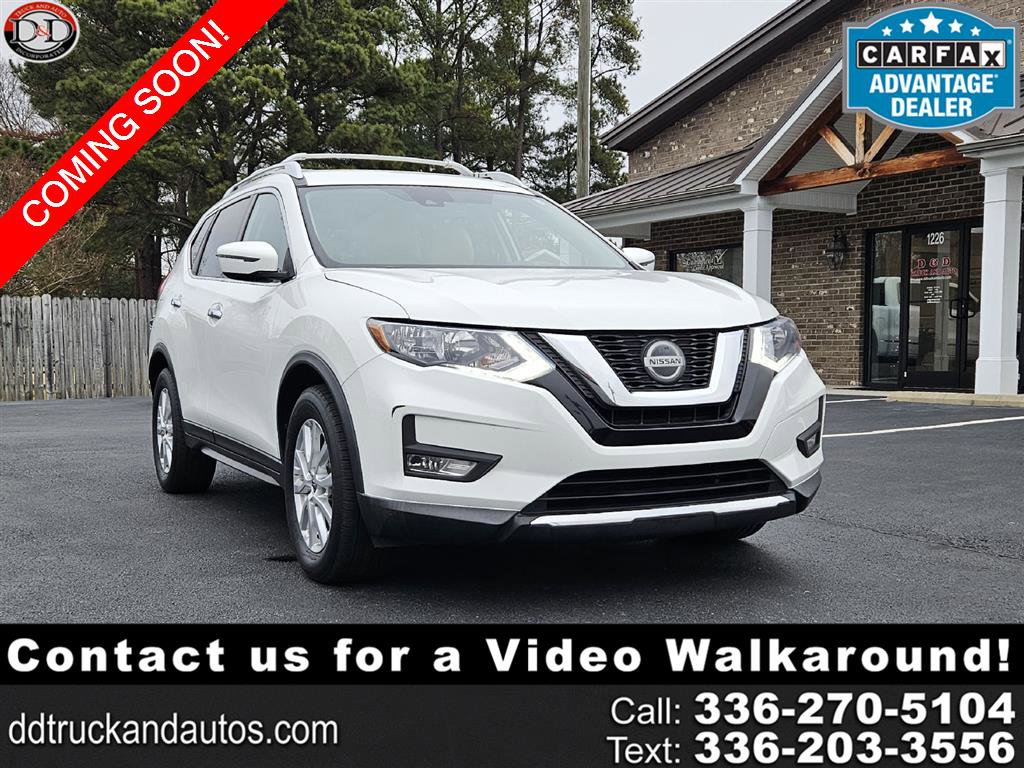 Used 2019 Nissan Rogue SV image 1