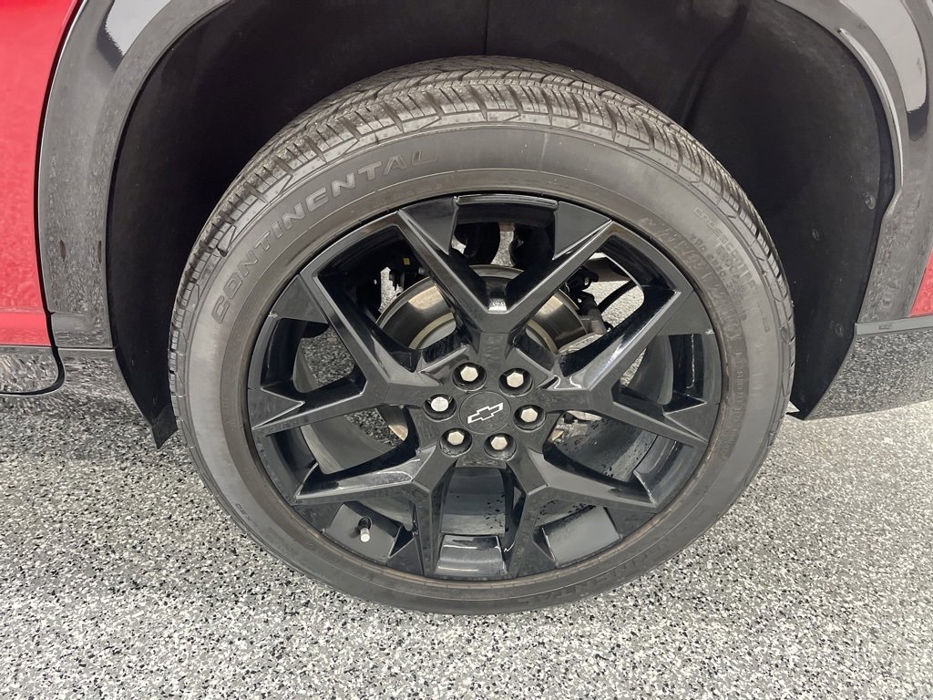Used 2024 Chevrolet Traverse RS w/ LPO, Floor Liner Package image 11