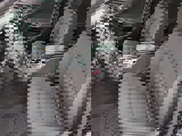 Used 2024 Chevrolet Malibu LT image 16