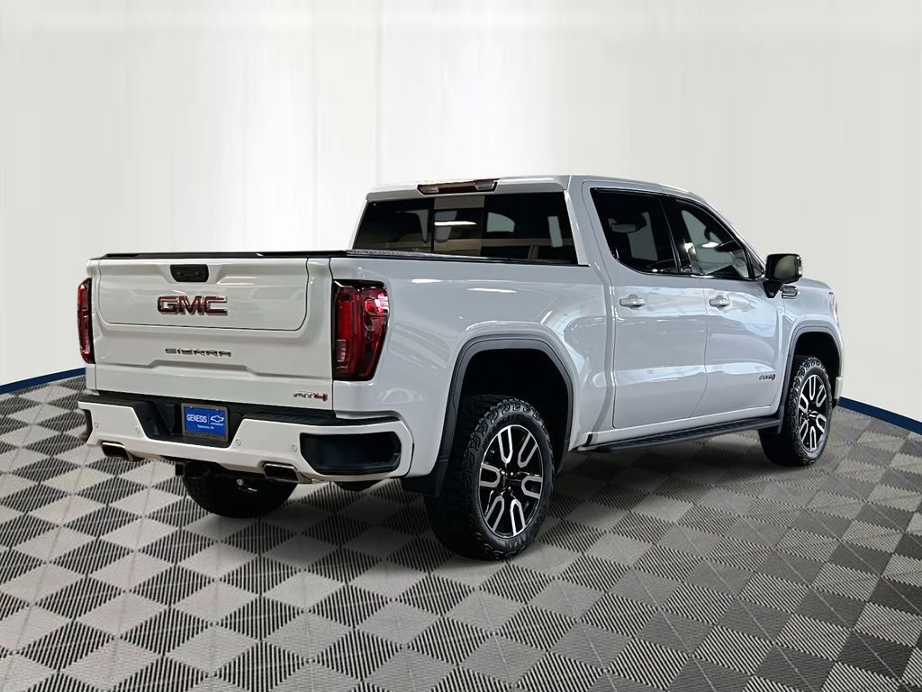 Used 2023 GMC Sierra 1500 AT4 w/ AT4 Preferred Package image 5