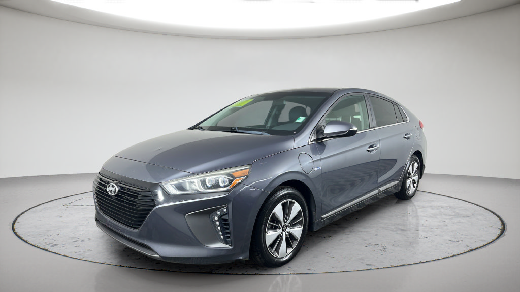 Used 2018 Hyundai Ioniq Limited FWD image 1