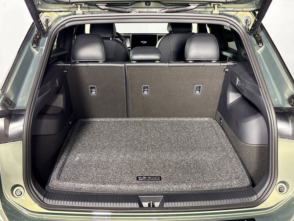 New 2026 Volkswagen Tiguan SE R-Line image 21