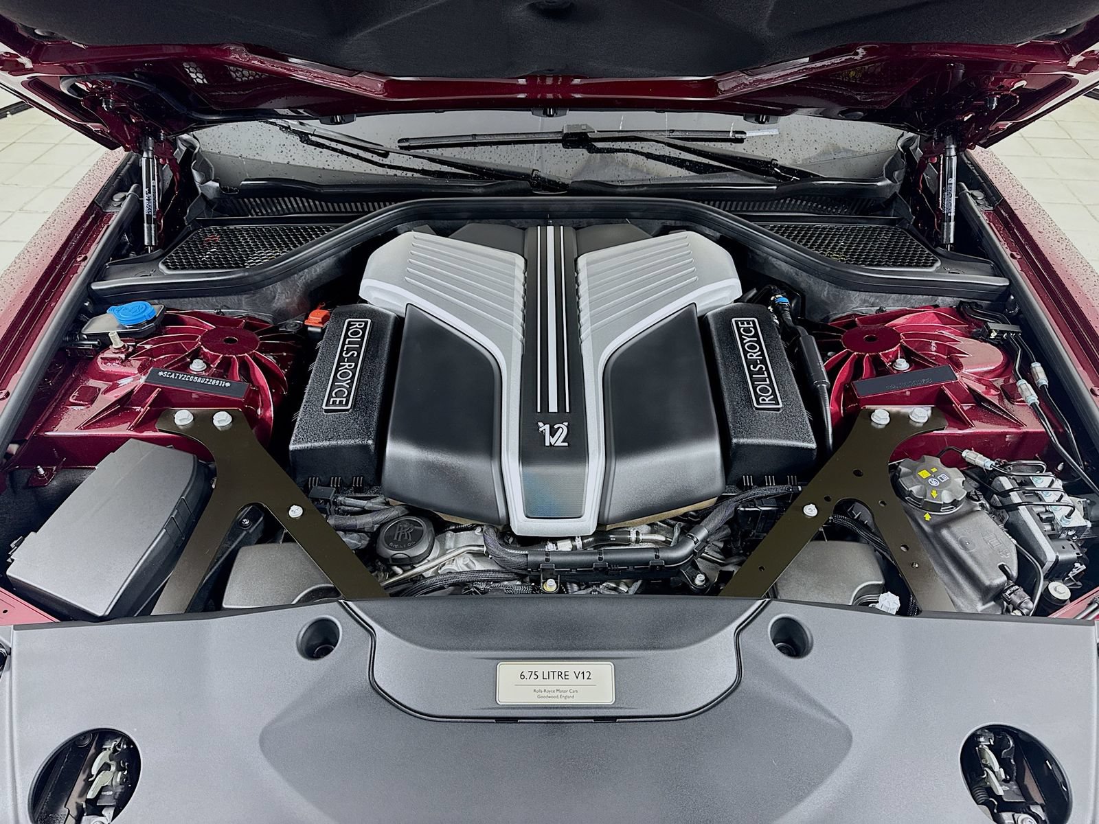 Certified 2024 Rolls-Royce Ghost Extended Wheelbase AWD/4WD image 30