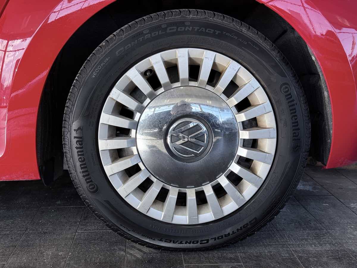 Used 2016 Volkswagen Beetle 1.8T S image 32