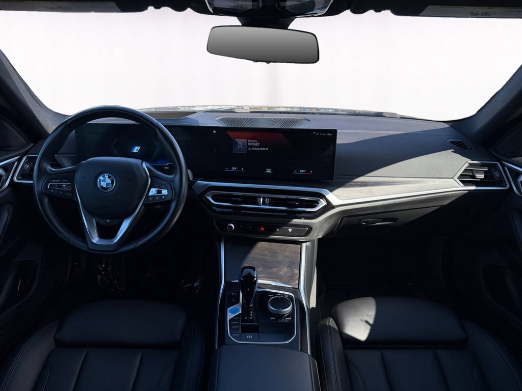 Used 2022 BMW i4 eDrive40 w/ Premium Package RWD image 10