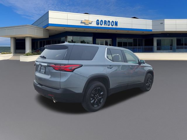 Used 2023 Chevrolet Traverse LS w/ Safety Package FWD image 6