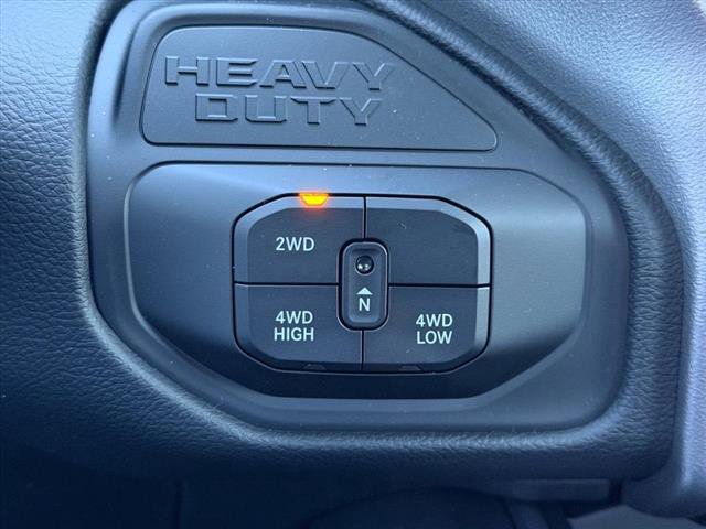 New 2026 RAM 3500 Big Horn AWD/4WD image 8