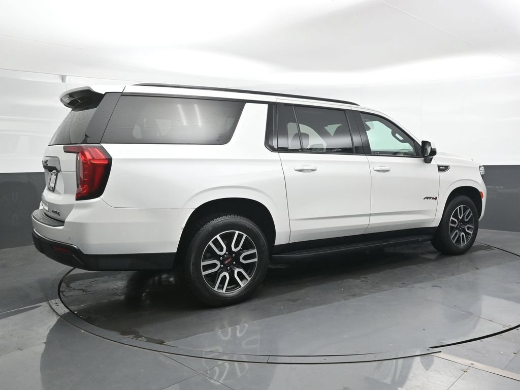 Used 2021 GMC Yukon XL AT4 AWD/4WD image 2