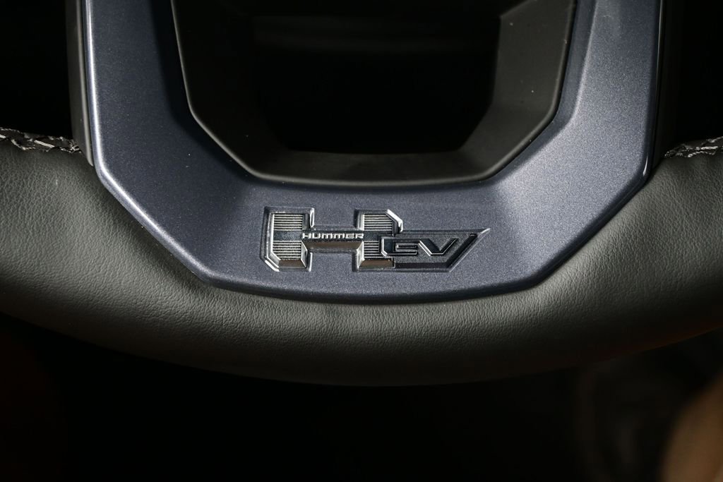 Used 2025 GMC Hummer EV 3X AWD/4WD image 16