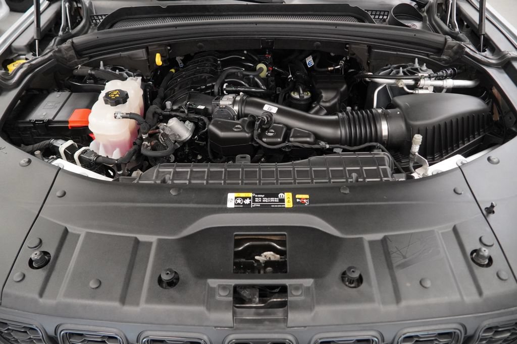 Certified 2024 Jeep Grand Cherokee L Altitude AWD/4WD image 51