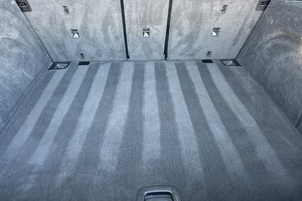 Used 2023 BMW X5 sDrive40i w/ M Sport Package image 16