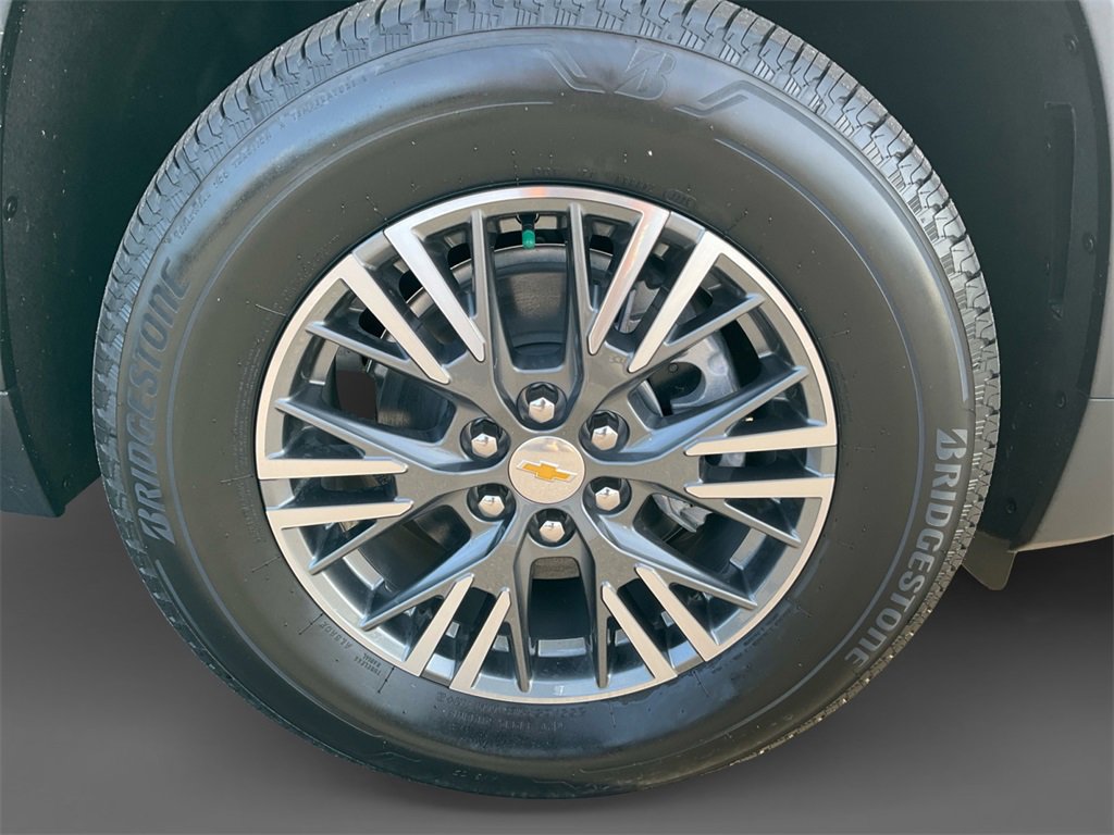 New 2026 Chevrolet Traverse LT w/ Driver Confidence Package image 15