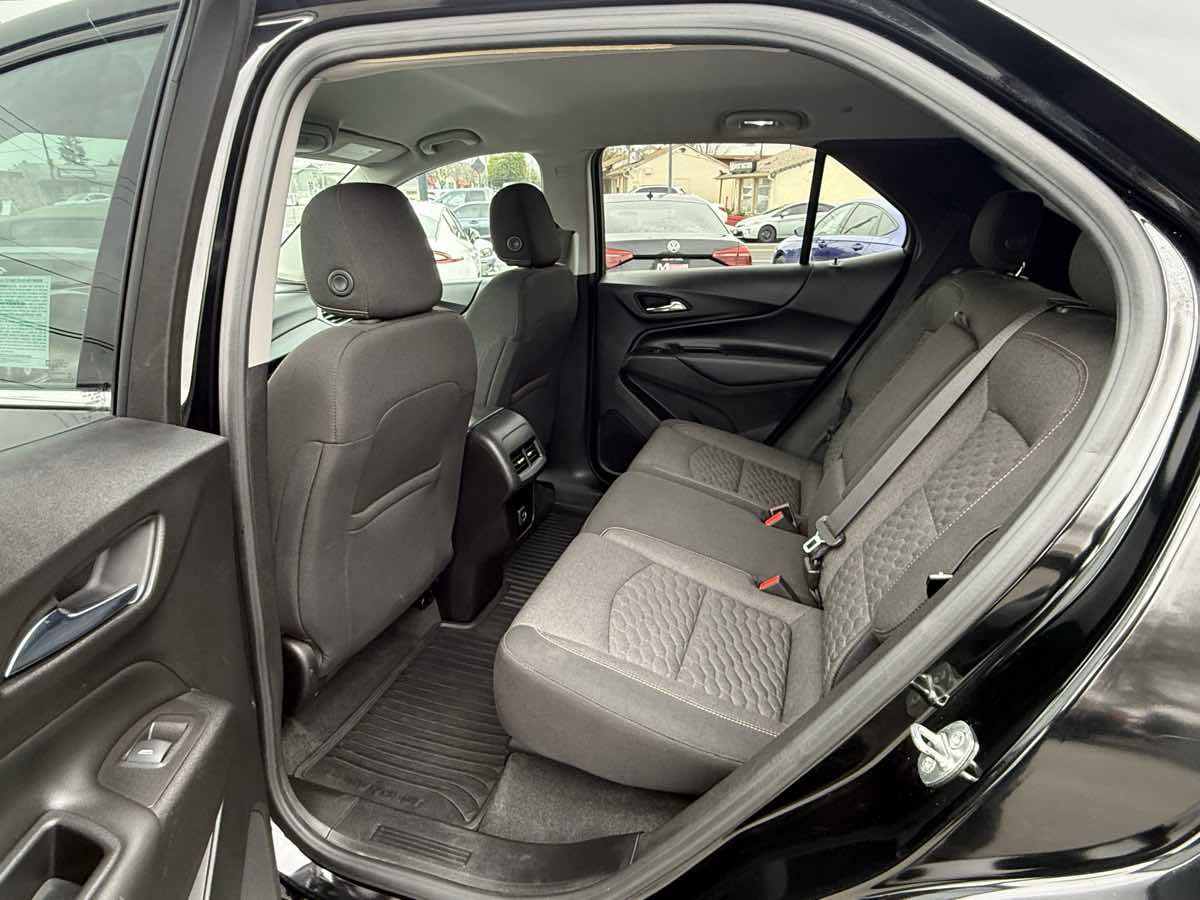 Used 2019 Chevrolet Equinox LT image 5