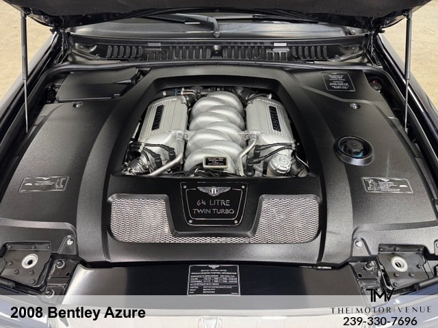 Used 2008 Bentley Azure RWD image 33
