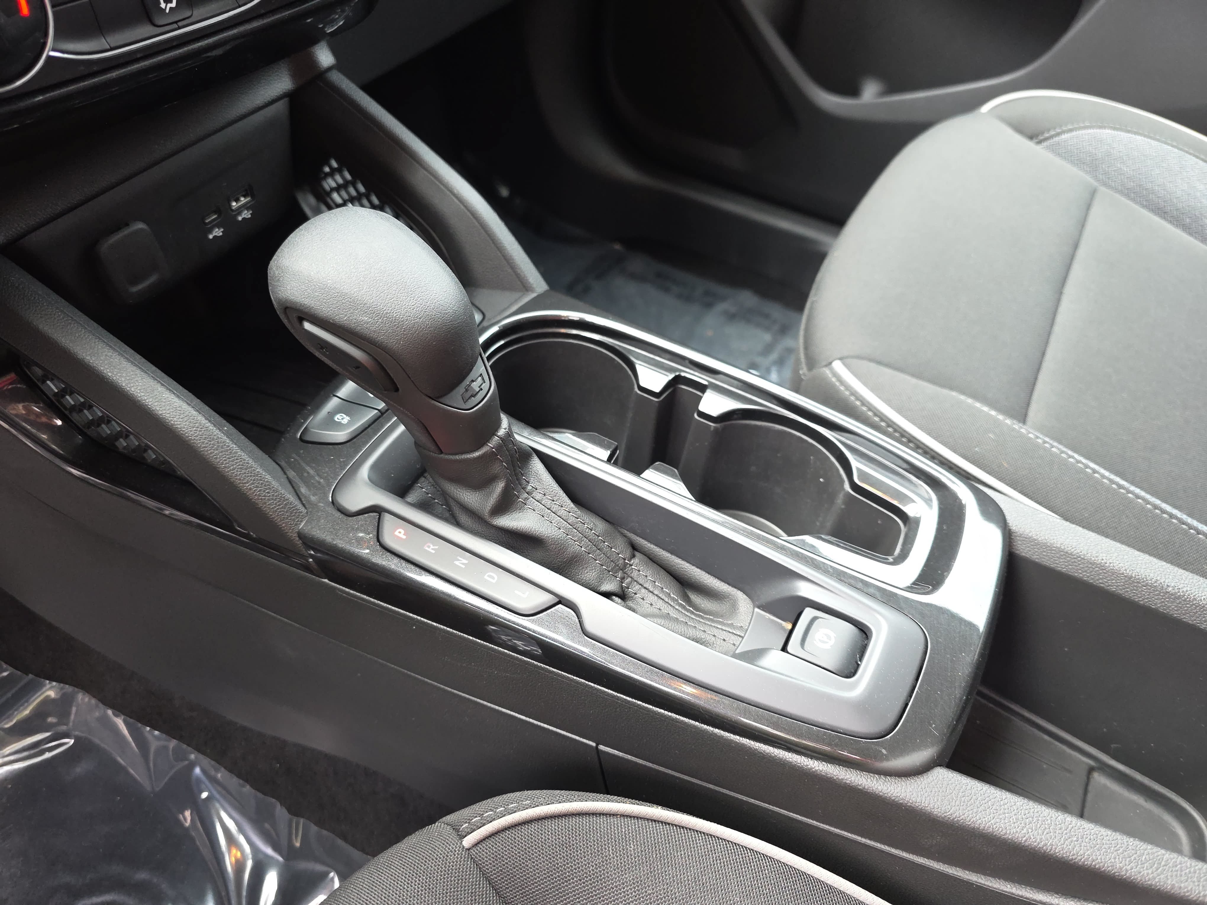 Used 2025 Chevrolet TrailBlazer LT AWD/4WD image 22