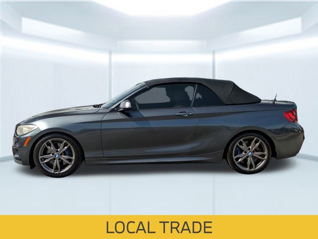 Used 2015 BMW M235i Convertible image 2