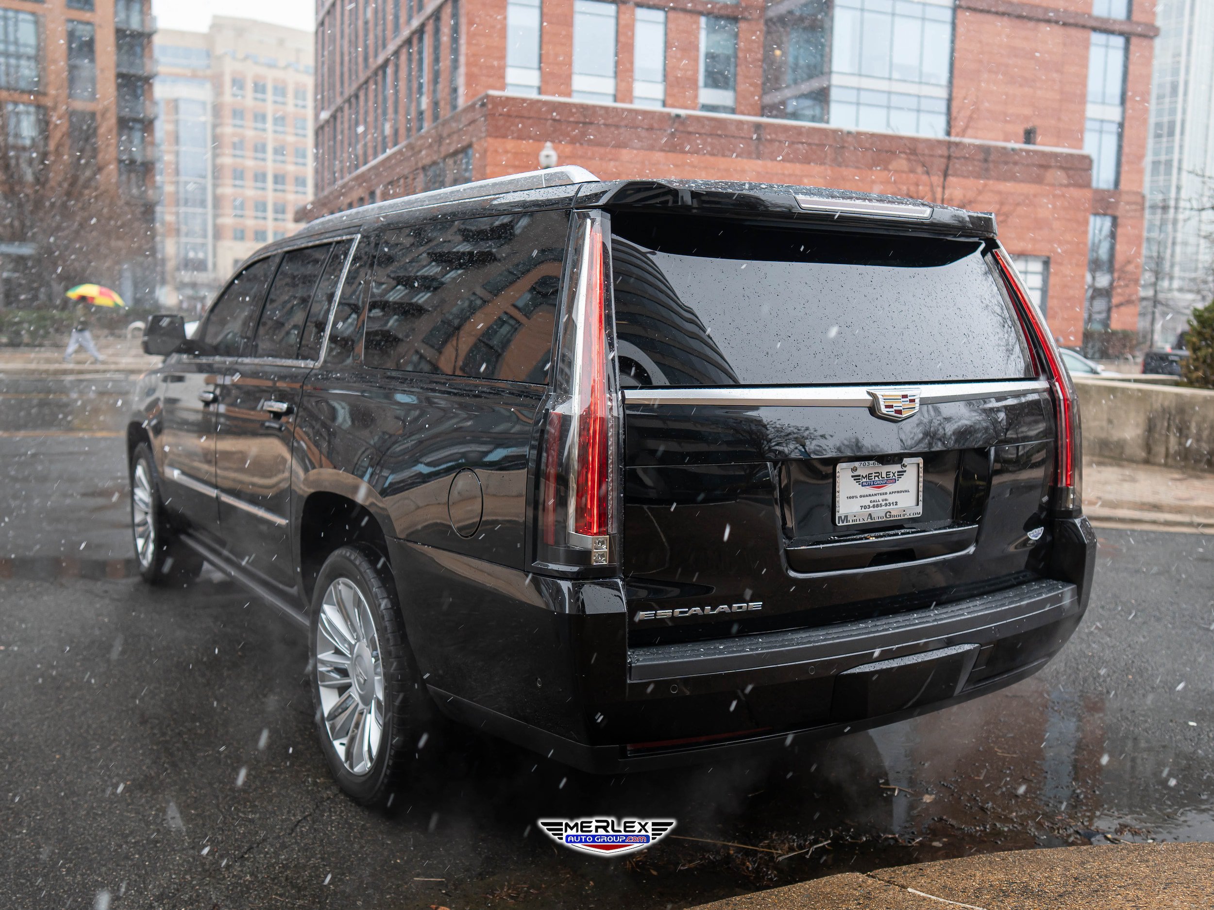 Used 2019 Cadillac Escalade ESV Platinum AWD/4WD image 5