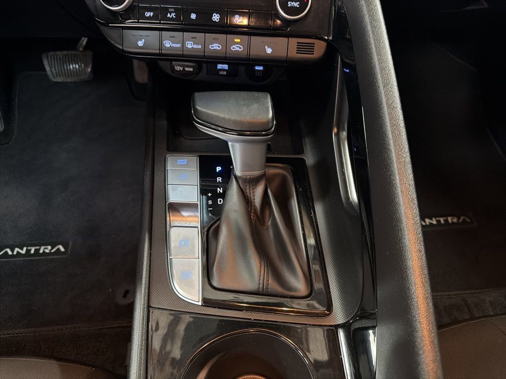 Certified 2024 Hyundai Elantra SEL w/ Convenience Package image 20