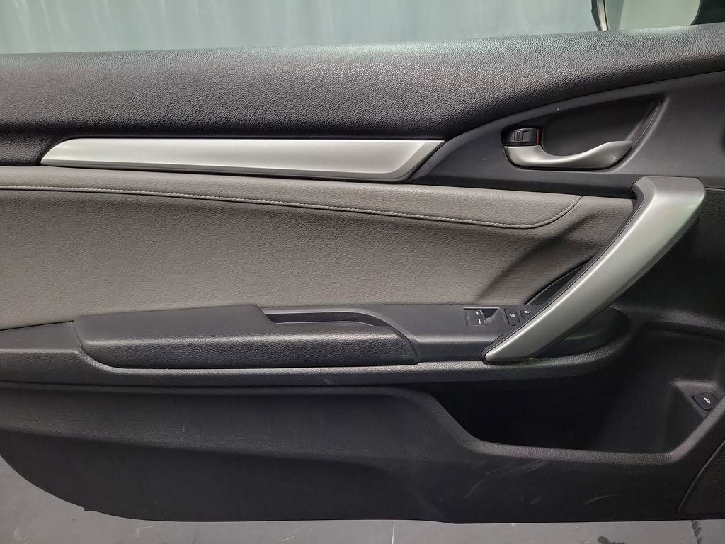 Used 2016 Honda Civic EX-L image 21