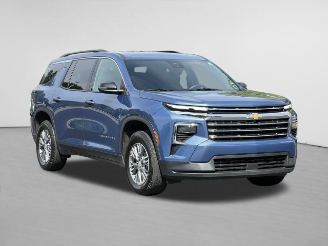 Used 2026 Chevrolet Traverse LT AWD/4WD image 1