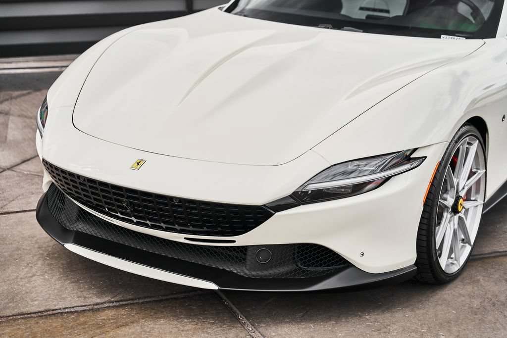 Used 2022 Ferrari Roma RWD image 6