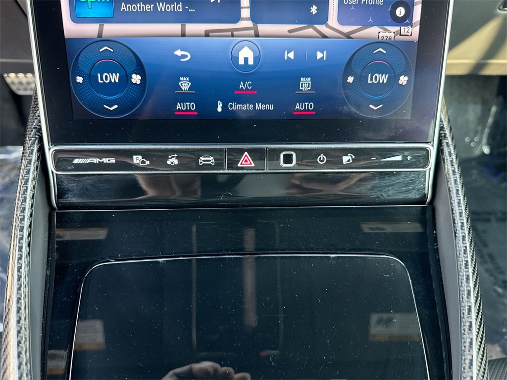 Used 2022 Mercedes-Benz SL 63 AMG 4MATIC image 25