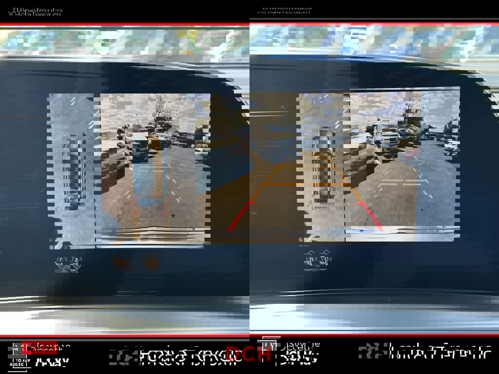 Used 2025 Cadillac Lyriq Luxury AWD/4WD image 14