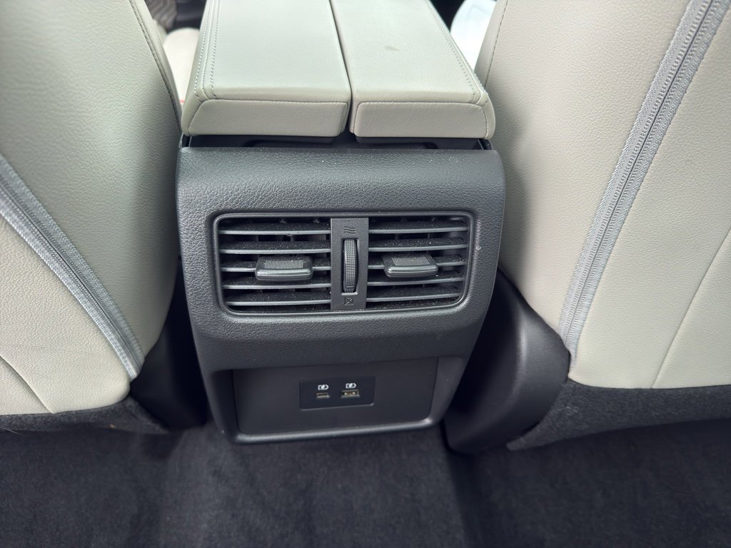 Certified 2023 Nissan Rogue SL image 32