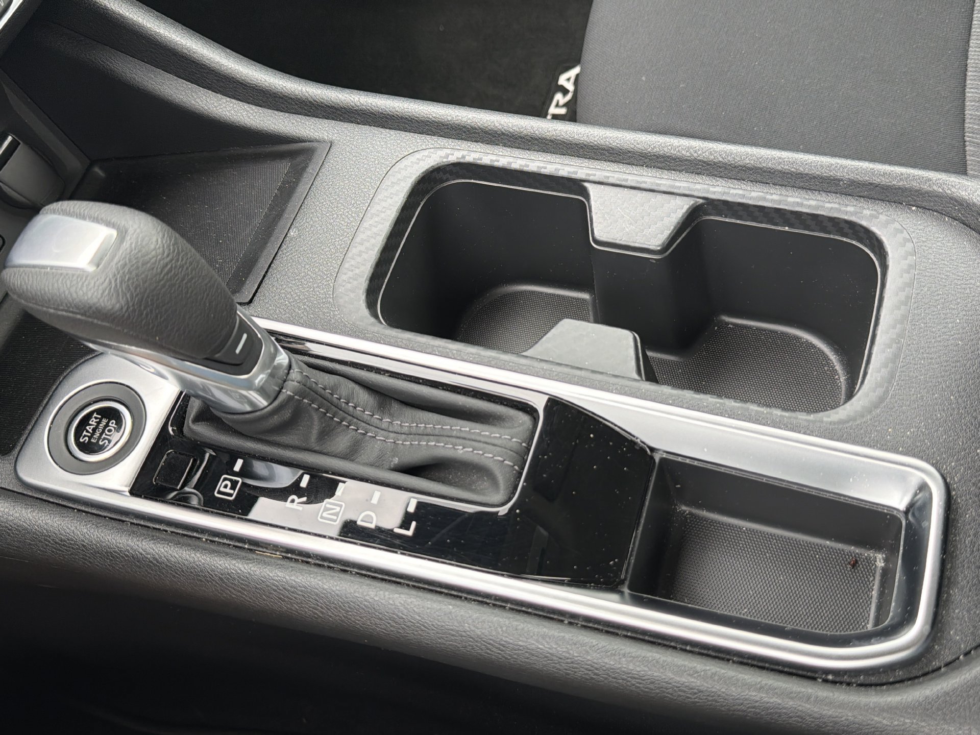 Used 2025 Nissan Sentra SV w/ Trunk Package FWD image 32