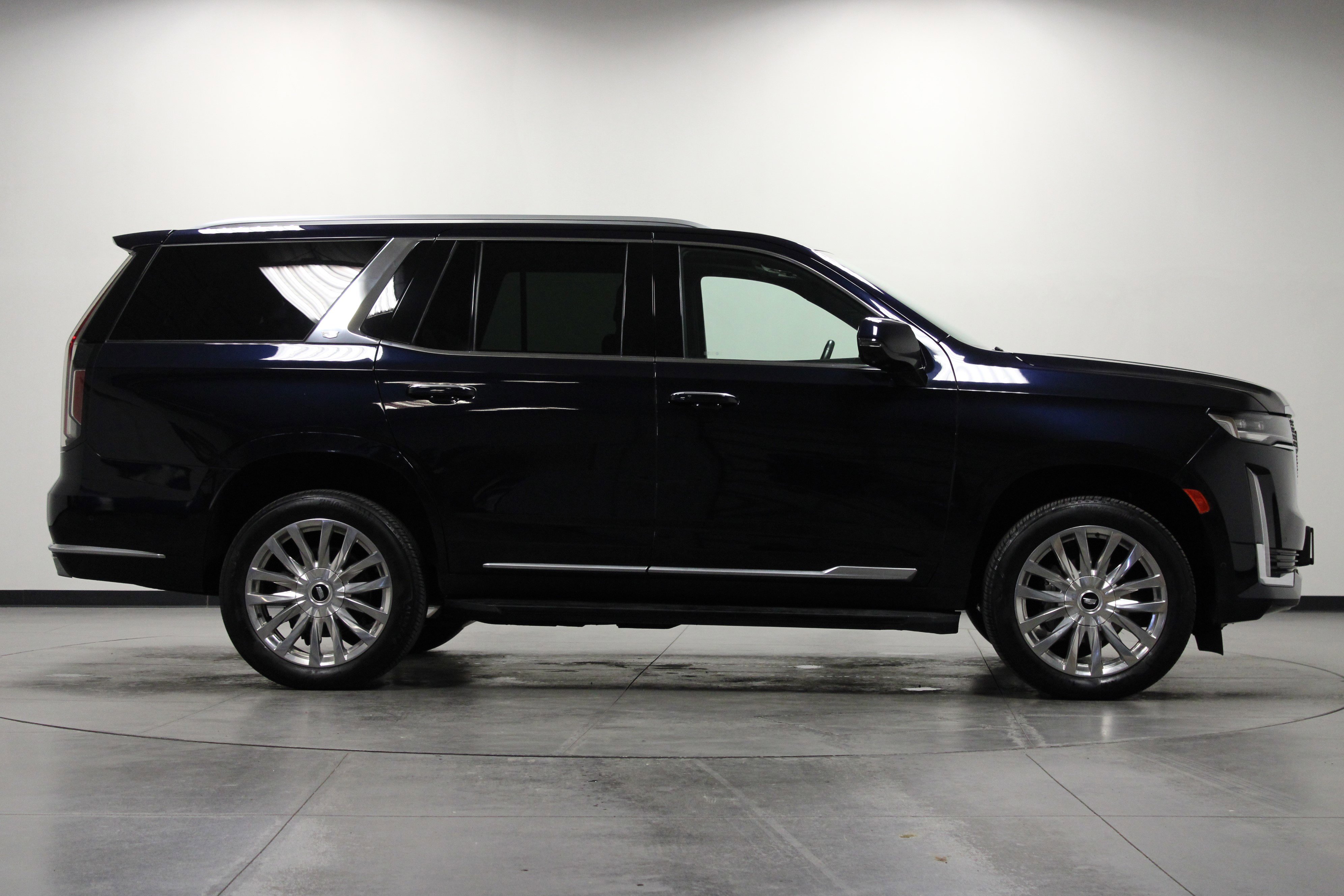 Used 2023 Cadillac Escalade Premium Luxury w/ LPO, Floor Liner Package image 3