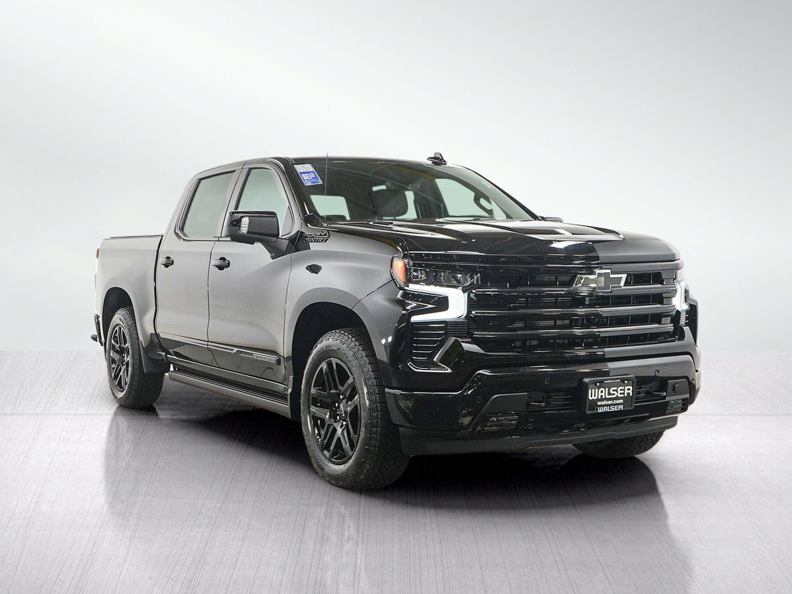Used 2026 Chevrolet Silverado 1500 High Country w/ Midnight Edition AWD/4WD image 7