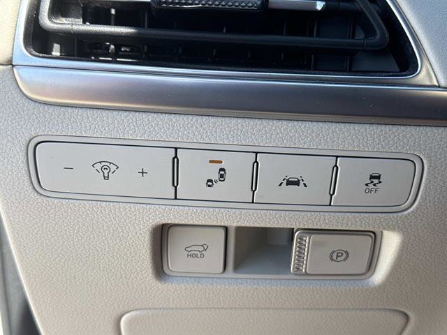 Used 2020 Hyundai Palisade Limited image 24