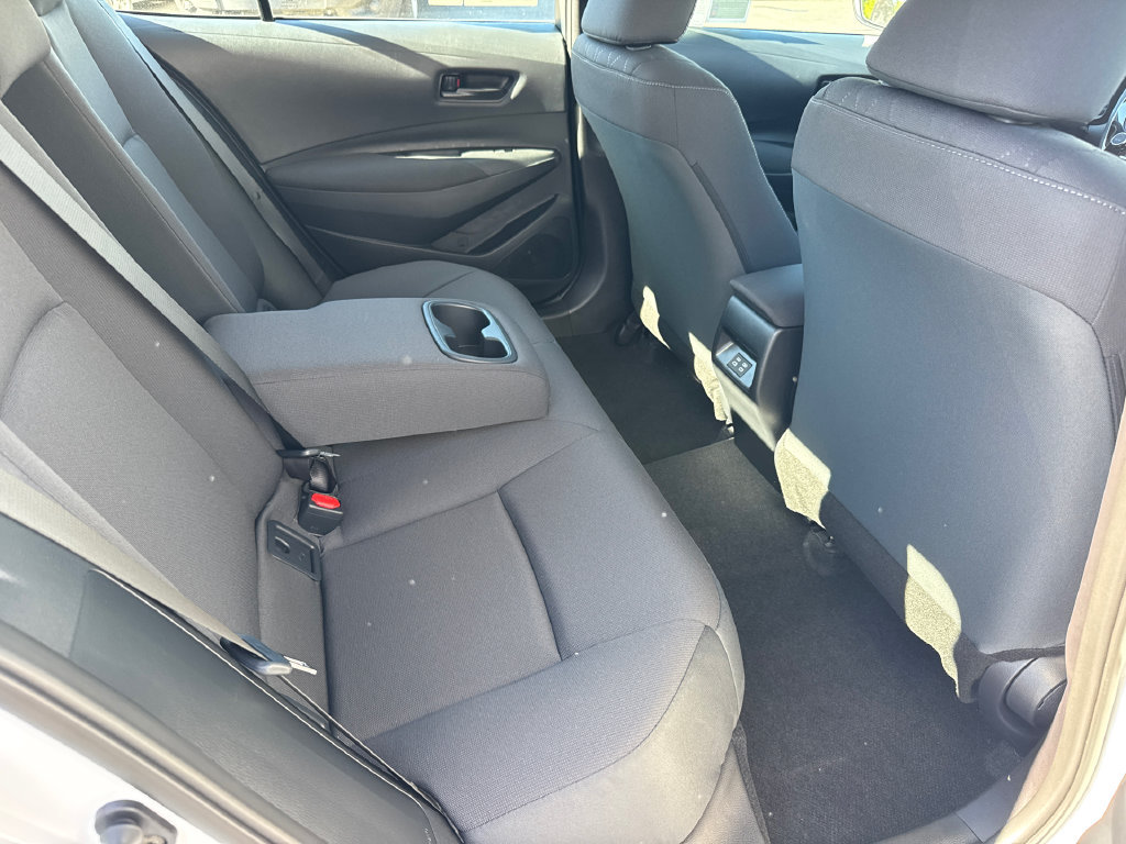 New 2027 Toyota Corolla LE FWD image 17