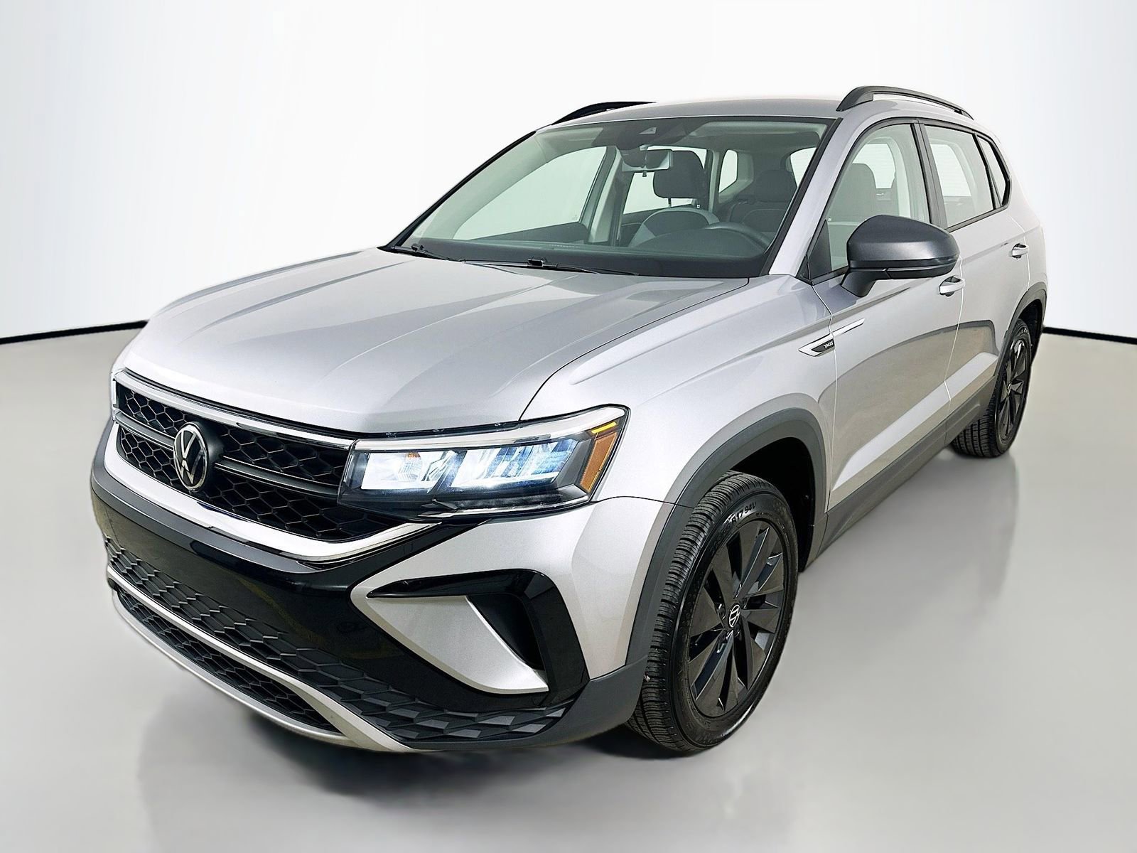Used 2022 Volkswagen Taos S AWD/4WD image 1