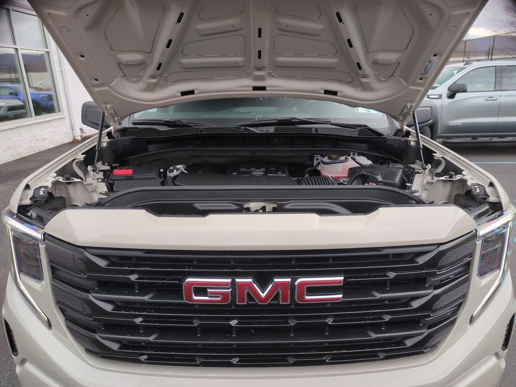 New 2026 GMC Sierra 1500 Pro w/ Graphite Edition image 17