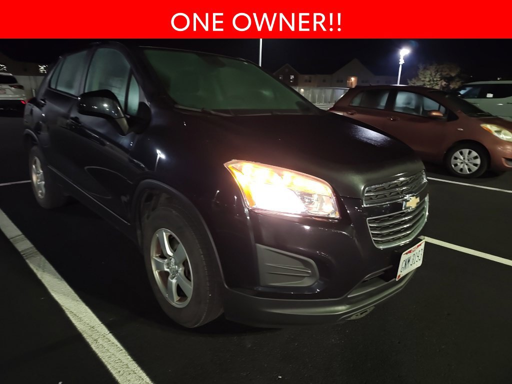Used 2015 Chevrolet Trax LS AWD/4WD image 3