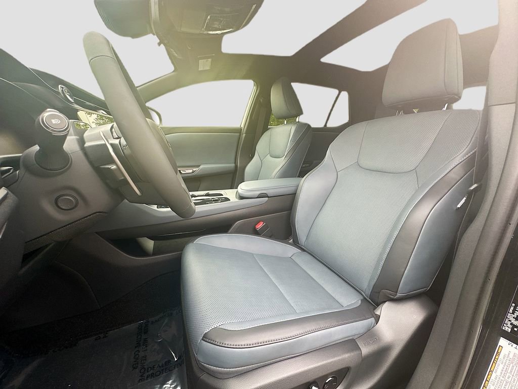 Used 2026 Lexus RZ 450e AWD w/ Technology Package image 21
