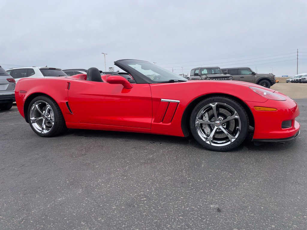 Used 2010 Chevrolet Corvette Grand Sport w/ Preferred Equipment Group RWD image 4