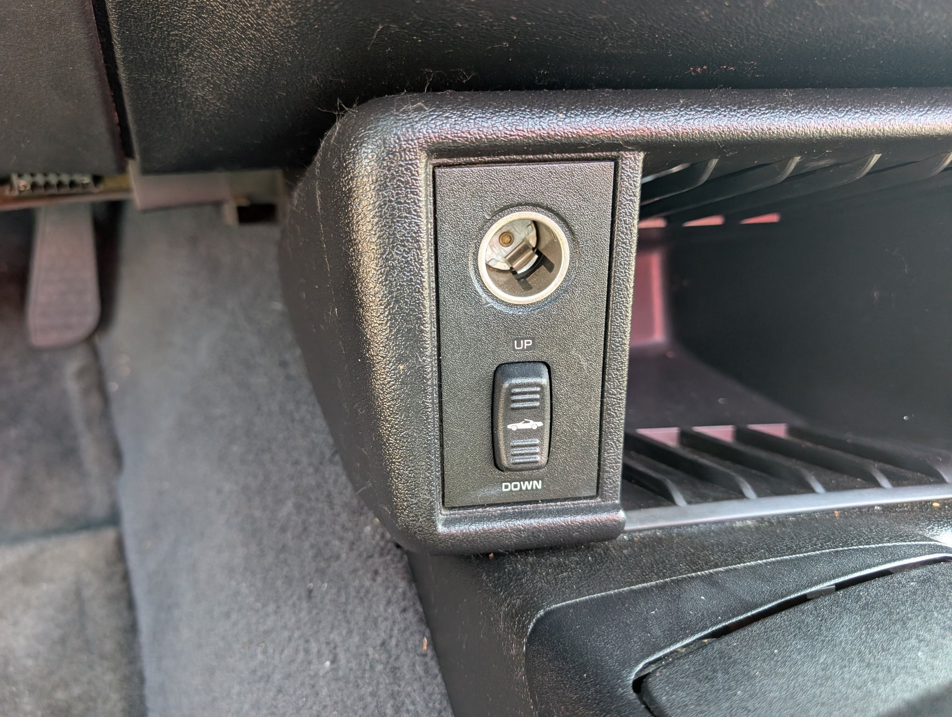 Used 1994 Chevrolet Camaro Z28 RWD image 72