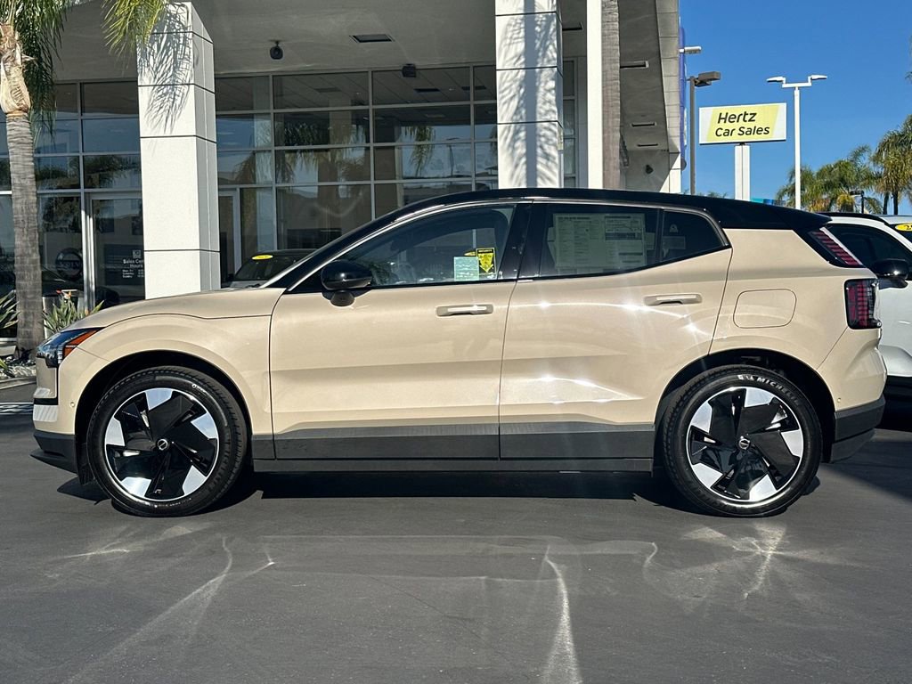 New 2026 Volvo EX30 Ultra w/ Climate Package AWD/4WD image 2