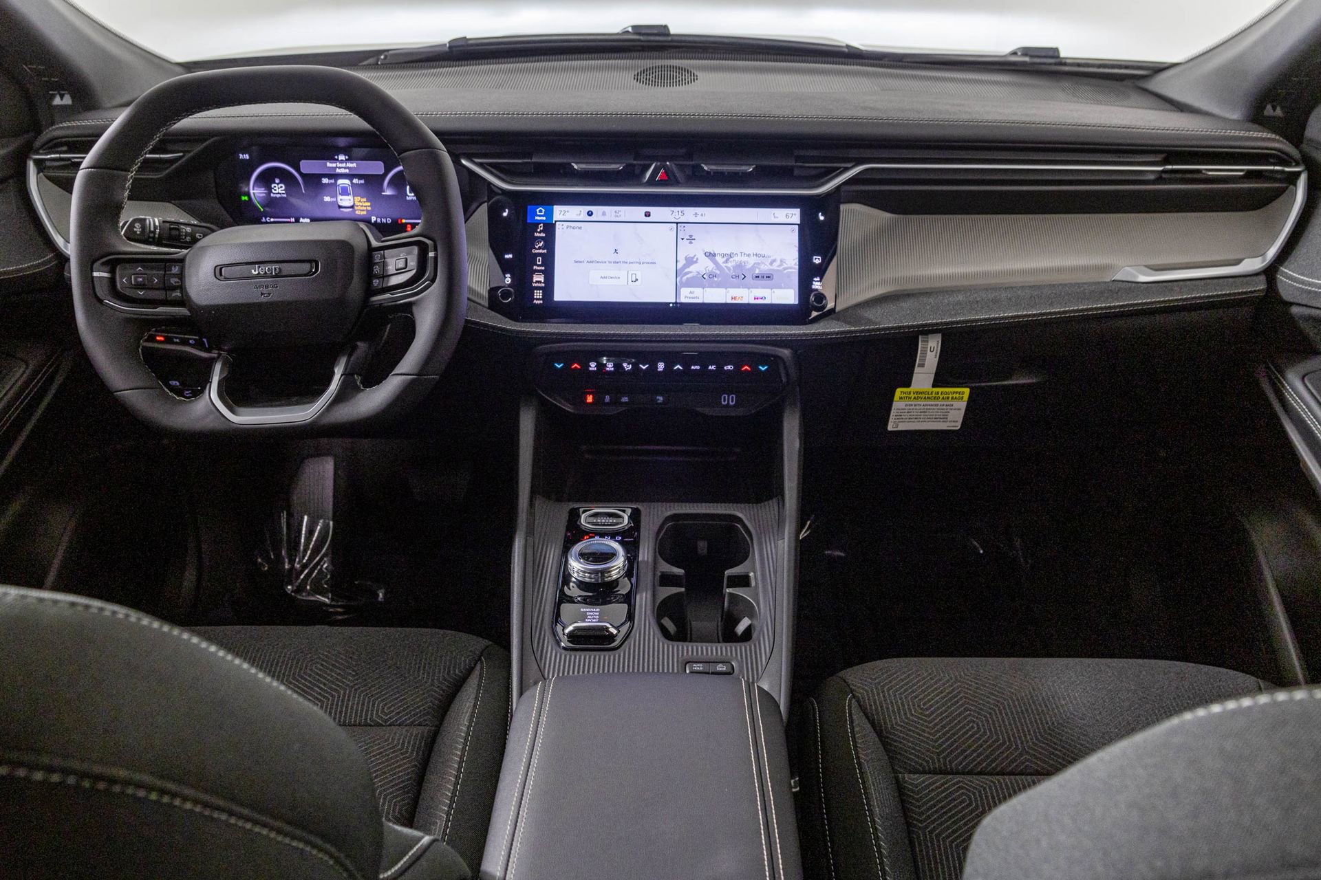 New 2026 Jeep Cherokee Laredo image 23