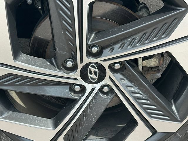 Used 2023 Hyundai Tucson Limited AWD/4WD image 30