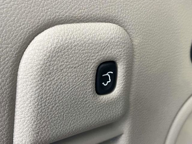 Used 2021 Jeep Grand Cherokee Limited image 22