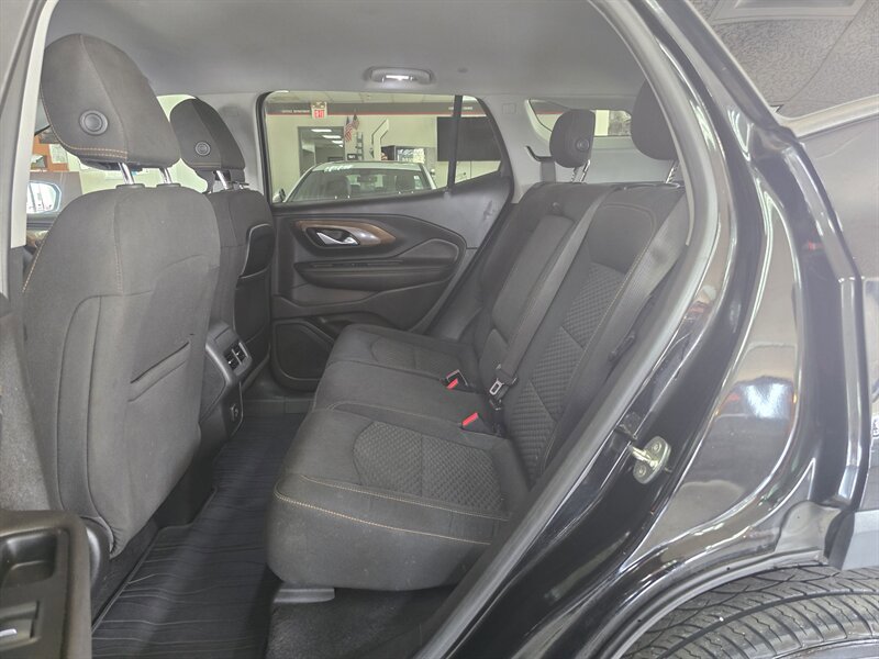 Used 2019 GMC Terrain SLE image 11