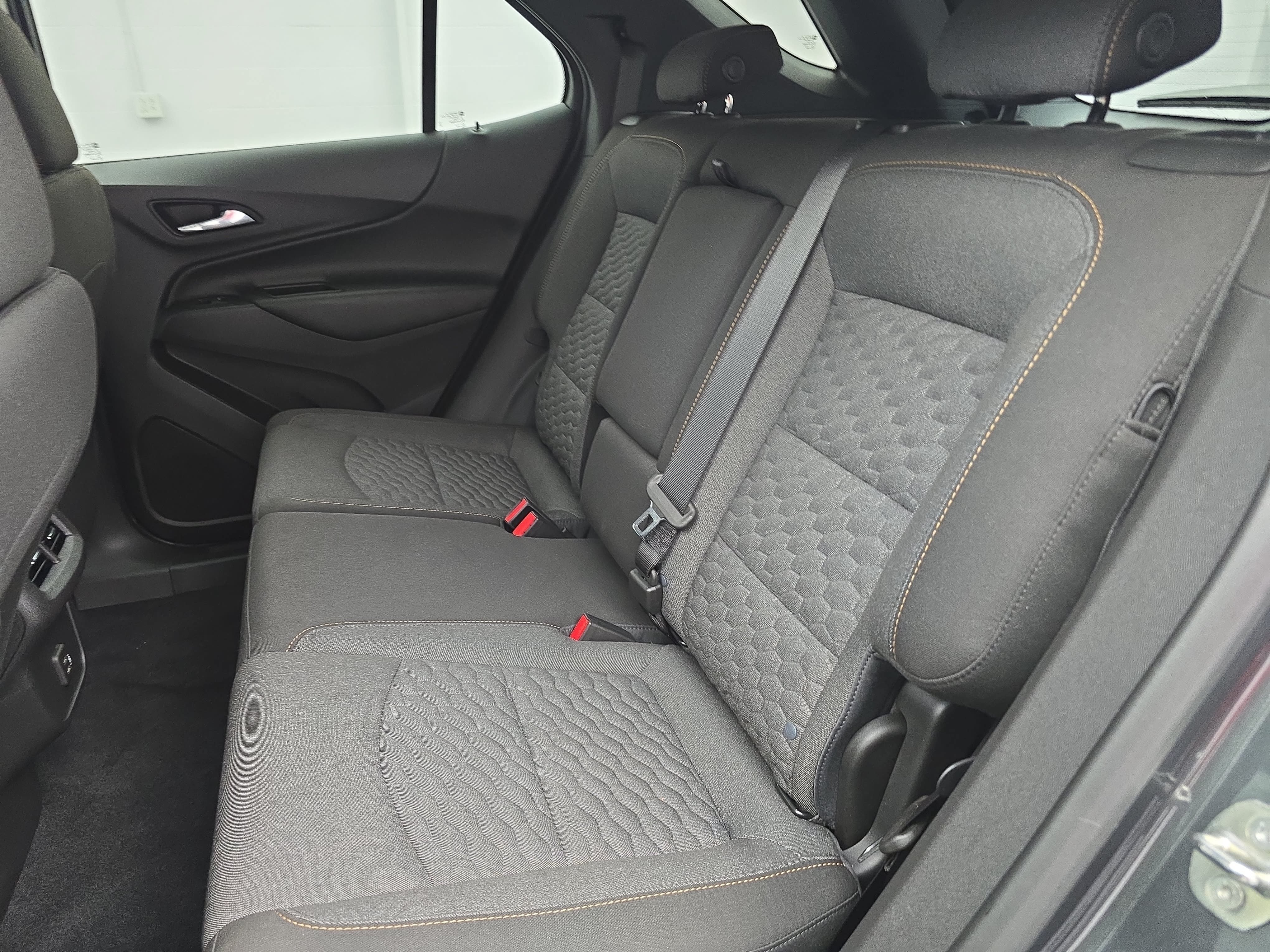 Used 2020 Chevrolet Equinox LT FWD image 13